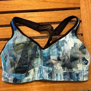 Lululemon Speed Up Bra